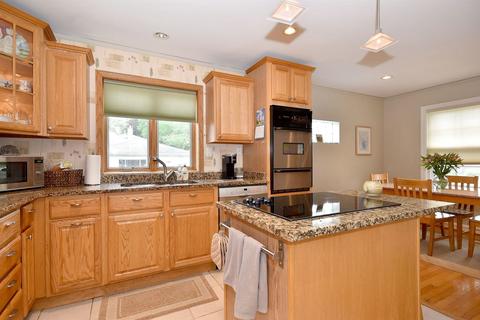 1254 Everett Ave, Des Plaines, IL 60018 photo 11