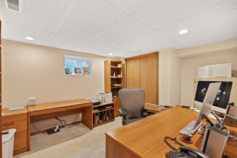 1902 Gladstone Dr, Wheaton, IL 60189 photo 23