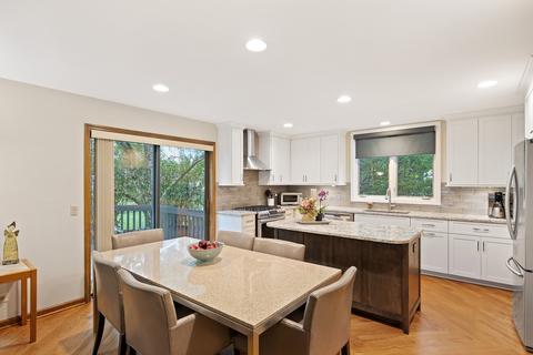 1902 Gladstone Dr, Wheaton, IL 60189 photo 12