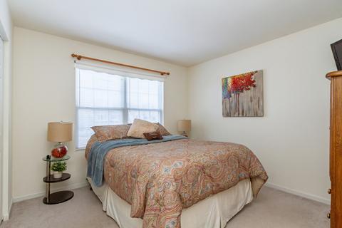 755 Red Barn Ln, Elgin, IL 60124 photo 20