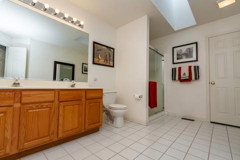 755 Red Barn Ln, Elgin, IL 60124 photo 19