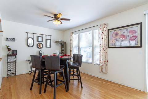 755 Red Barn Ln, Elgin, IL 60124 photo 9