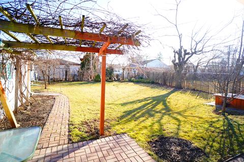 529 W Memory Ln, Addison, IL 60101 photo 12