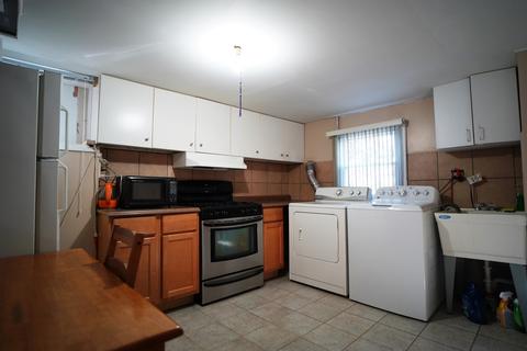 529 W Memory Ln, Addison, IL 60101 photo 10