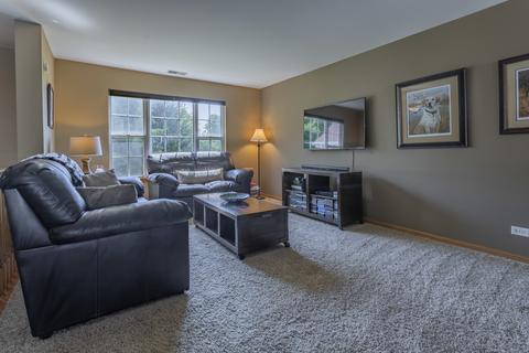 497 E Willow St, Elburn, IL 60119 photo 3