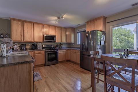 497 E Willow St, Elburn, IL 60119 photo 6