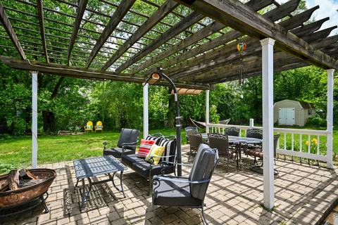 2019 Paddock Ct, Wheaton, IL 60187 photo 3