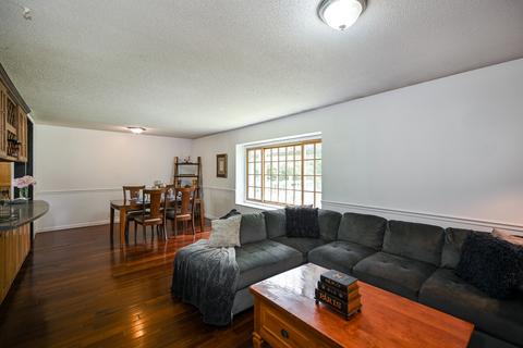 2019 Paddock Ct, Wheaton, IL 60187 photo 6