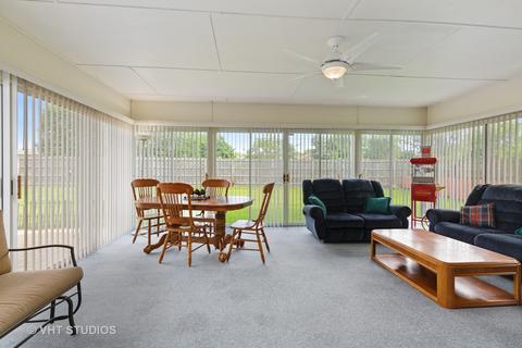 718 Coral Ave, Bartlett, IL 60103 photo 8