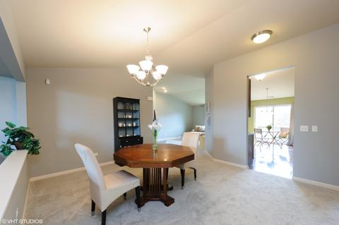 1032 Draper Rd, Mchenry, IL 60050 photo 8