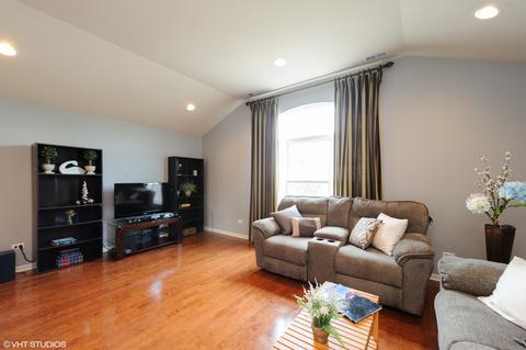 1032 Draper Rd, Mchenry, IL 60050 photo 4