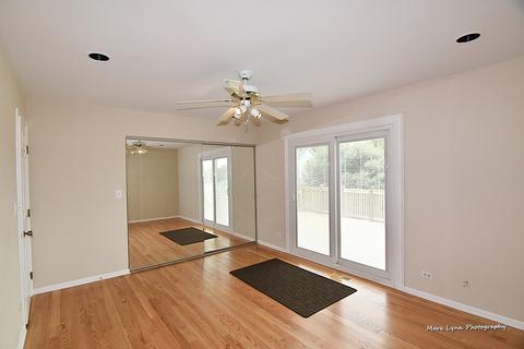 141 Mcclellan Ct, Bartlett, IL 60103 photo 10