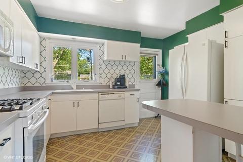 32 Redwood Trl, Wheeling, IL 60090 photo 7