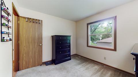 521 Longbeach Rd, Lakemoor, IL 60051 photo 21