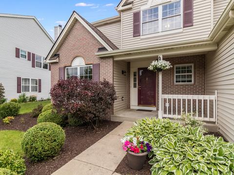 5402 Maple Glen Ct, Plainfield, IL 60586 photo 2