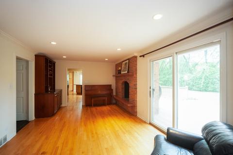 46 Thomas Pl, Lake Forest, IL 60045 photo 6