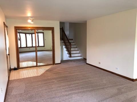 2008 Webster Ln, Des Plaines, IL 60018 photo 5