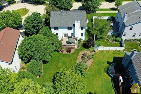 256 Fallbrook Ct, East Dundee, IL 60118 photo 29