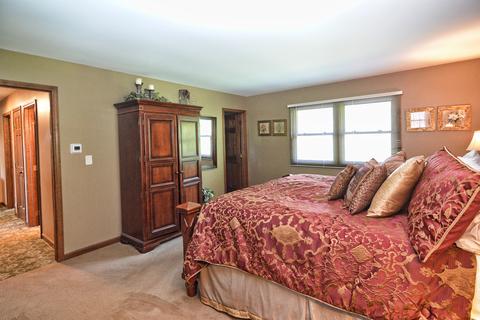 38 W663 Hopps Rd, Elgin, IL 60124 photo 19