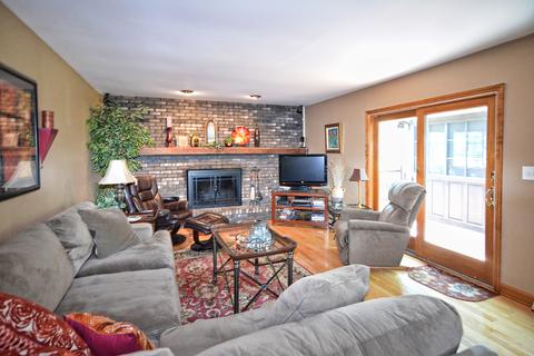 38 W663 Hopps Rd, Elgin, IL 60124 photo 14