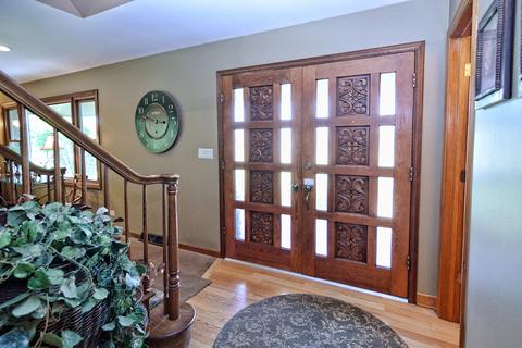 38 W663 Hopps Rd, Elgin, IL 60124 photo 4