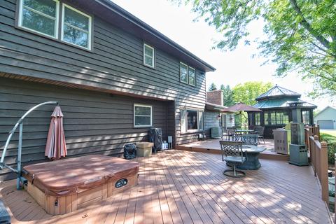 38 W663 Hopps Rd, Elgin, IL 60124 photo 34