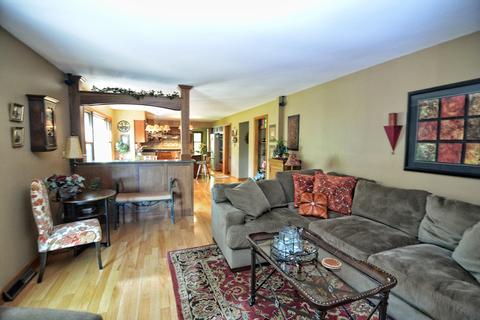 38 W663 Hopps Rd, Elgin, IL 60124 photo 15