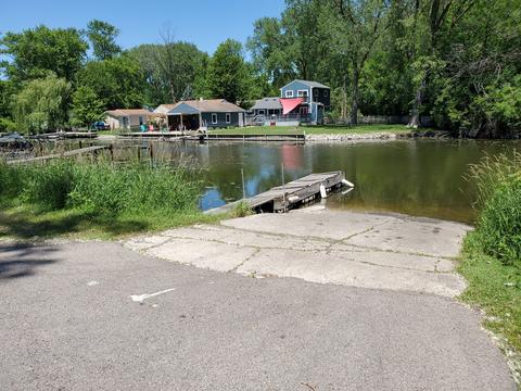 5300 Bridge St, Mchenry, IL 60050 photo 18
