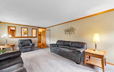 700 Tanglewood Dr, Algonquin, IL 60102 photo 13