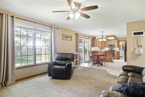 306 Wildberry Dr, Normal, IL 61761 photo 17