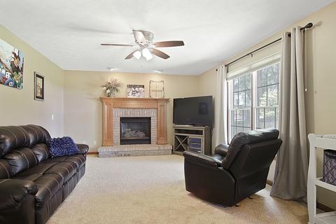 306 Wildberry Dr, Normal, IL 61761 photo 15
