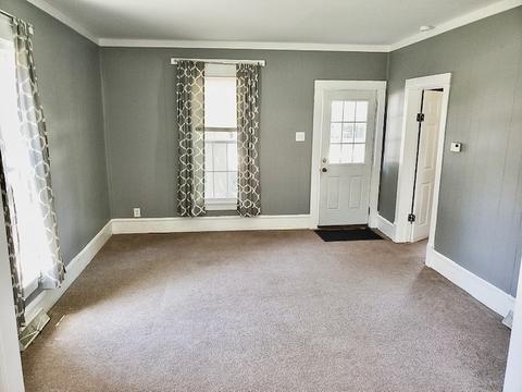 1002 Howard St, Normal, IL 61761 photo 8