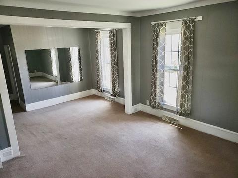 1002 Howard St, Normal, IL 61761 photo 7