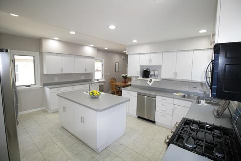 546 S 5th Ave S, Des Plaines, IL 60016 photo 4