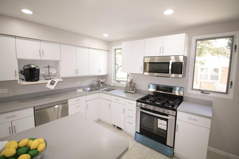 546 S 5th Ave S, Des Plaines, IL 60016 photo 3