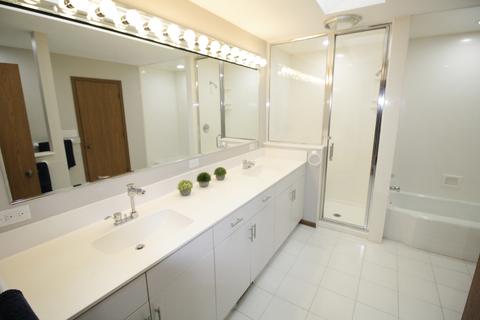 546 S 5th Ave S, Des Plaines, IL 60016 photo 15