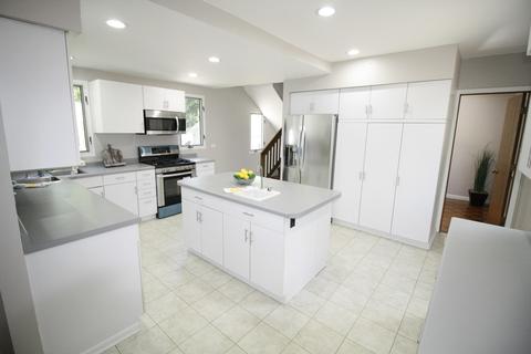 546 S 5th Ave S, Des Plaines, IL 60016 photo 5