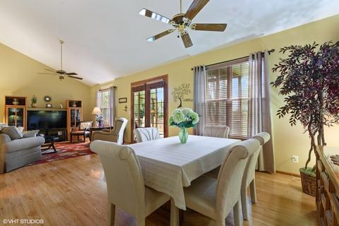 3717 Brighton Pl, Mchenry, IL 60050 photo 8