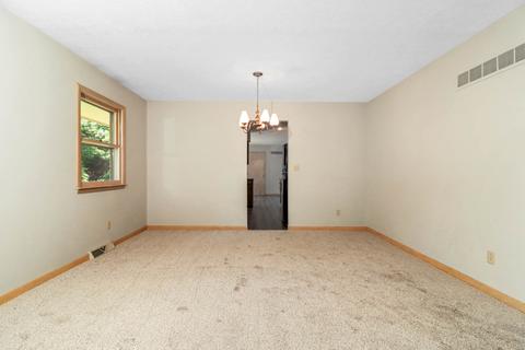1305 Joan Way, Normal, IL 61761 photo 17