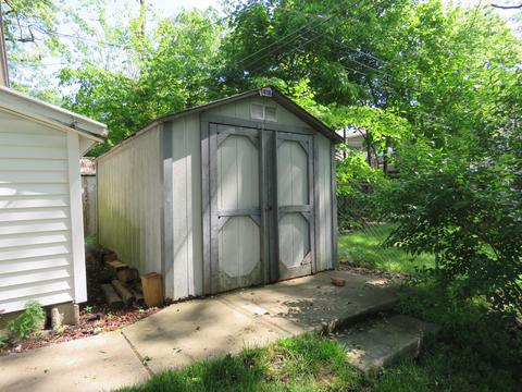 1306 S Linden St, Normal, IL 61761 photo 35