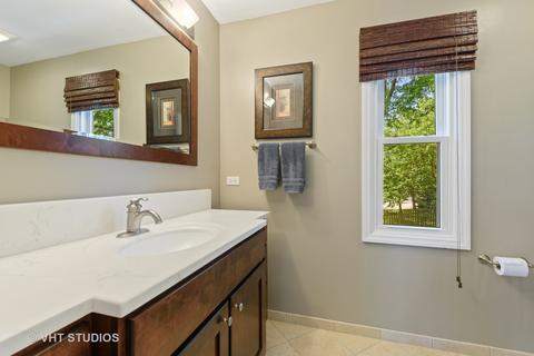 3760 Versailles Rd, Hoffman Estates, IL 60192 photo 18