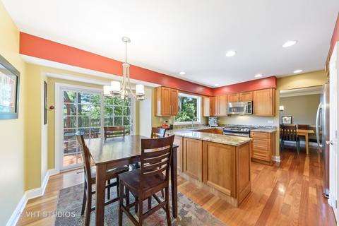 3760 Versailles Rd, Hoffman Estates, IL 60192 photo 10