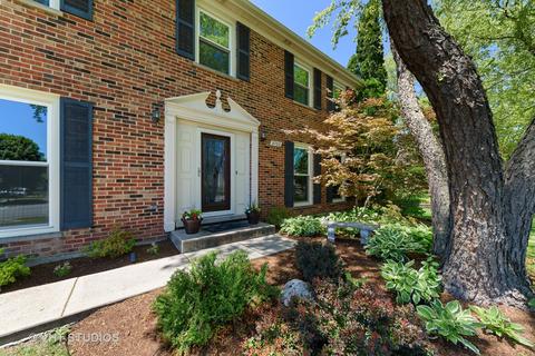 3760 Versailles Rd, Hoffman Estates, IL 60192 photo 3
