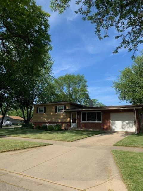 1231 Indian Dr, Elgin, IL 60120 photo 3