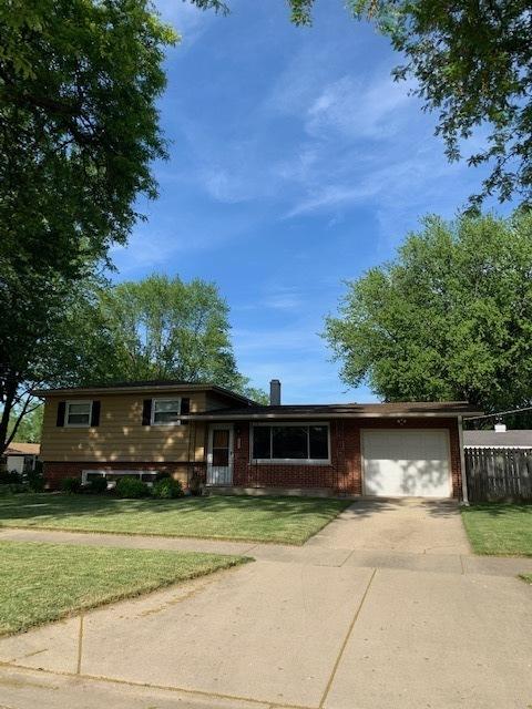 1231 Indian Dr, Elgin, IL 60120 photo 2