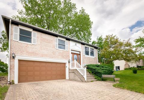 241 Gingerbrook Ln, Bartlett, IL 60103 photo 2