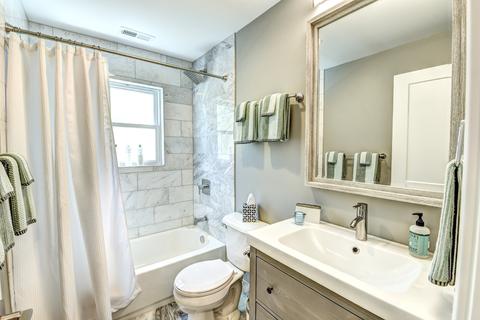 1936 Ash St, Des Plaines, IL 60018 photo 21