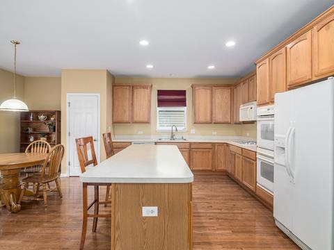 3009 Cookson Ave, Elgin, IL 60124 photo 11