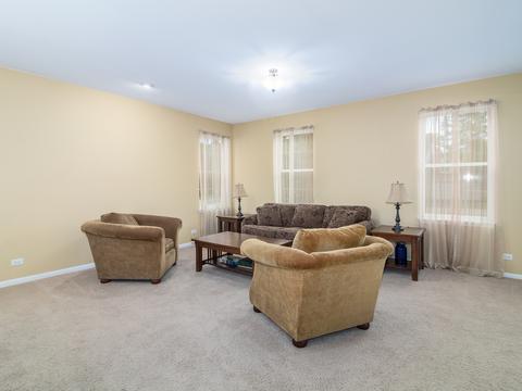 3009 Cookson Ave, Elgin, IL 60124 photo 3