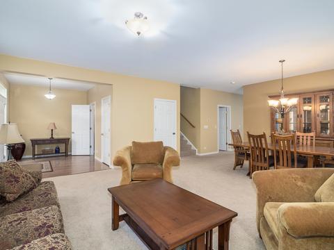 3009 Cookson Ave, Elgin, IL 60124 photo 4